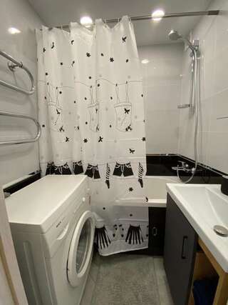 Апартаменты Apartments BeHappy Bogdanovicha 53 Минск Улучшенные апартаменты-14